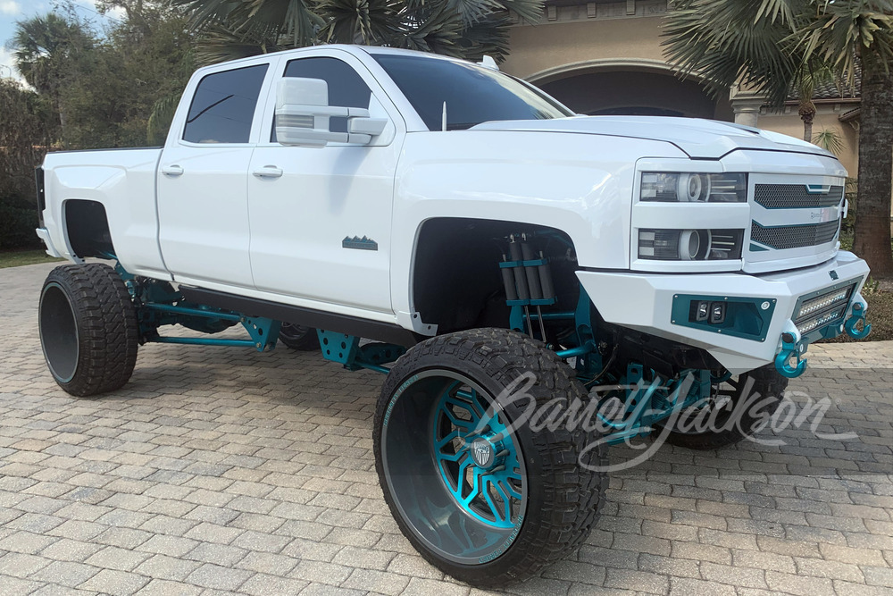 2016 CHEVROLET 2500HD CUSTOM PICKUP