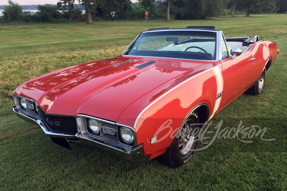 1968 OLDSMOBILE 442 CONVERTIBLE