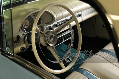 1957 FORD THUNDERBIRD CONVERTIBLE - 14