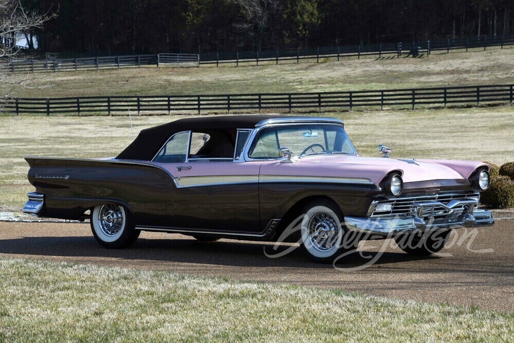 1957 FORD FAIRLANE SUNLINER CONVERTIBLE