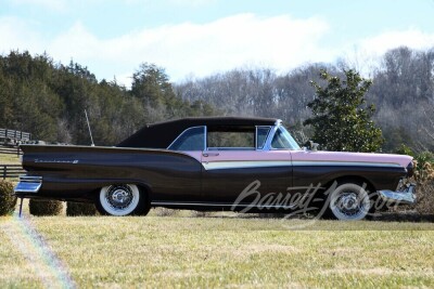 1957 FORD FAIRLANE SUNLINER CONVERTIBLE - 5