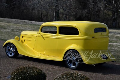 1933 FORD CUSTOM COUPE - 6