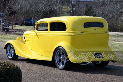 1933 FORD CUSTOM COUPE - 7