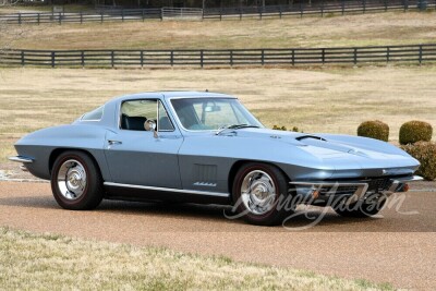 1967 CHEVROLET CORVETTE CUSTOM COUPE