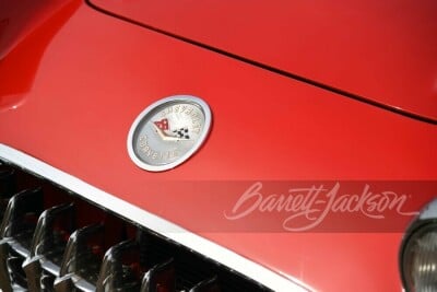 1960 CHEVROLET CORVETTE CUSTOM CONVERTIBLE - 17