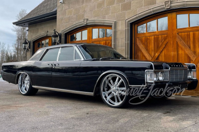 1969 LINCOLN CONTINENTAL CUSTOM SEDAN - 7