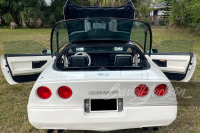 1988 CHEVROLET CORVETTE 35TH ANNIVERSARY EDITION - 12