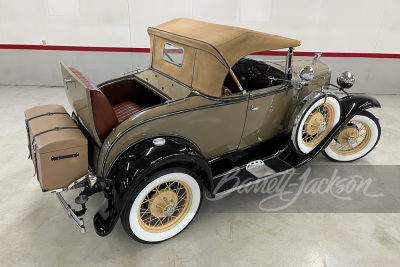 1930 FORD MODEL A DELUXE ROADSTER - 8