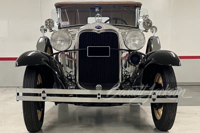 1930 FORD MODEL A DELUXE ROADSTER - 10