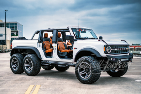 2021 FORD BRONCO CUSTOM 6X6 SUV "APOCALYPSE DARK HORSE"