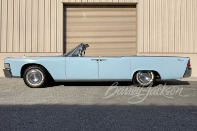 1965 LINCOLN CONTINENTAL CONVERTIBLE - 5