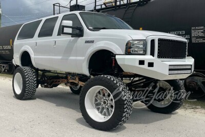 2005 FORD EXCURSION CUSTOM SUV - 8