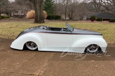 1941 WILLYS SWOOPSTER TOPLESS CUSTOM COUPE - 4