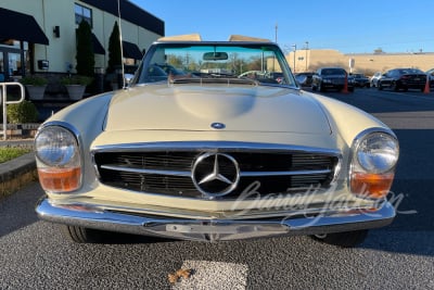 1970 MERCEDES-BENZ 280SL ROADSTER - 8