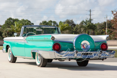 1959 FORD FAIRLANE 500 GALAXIE SKYLINER RETRACTABLE - 38