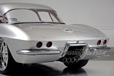 1961 CHEVROLET CORVETTE CUSTOM CONVERTIBLE - 14