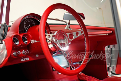 1961 CHEVROLET CORVETTE CUSTOM CONVERTIBLE - 24