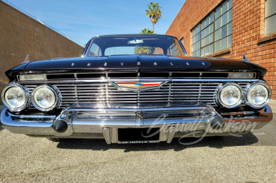 1961 CHEVROLET IMPALA BUBBLETOP CUSTOM COUPE - 8