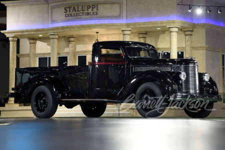 1938 DIAMOND T CUSTOM PICKUP