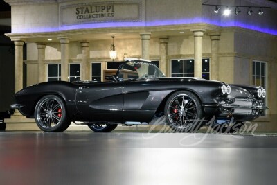 1962 CHEVROLET CORVETTE CUSTOM ROADSTER