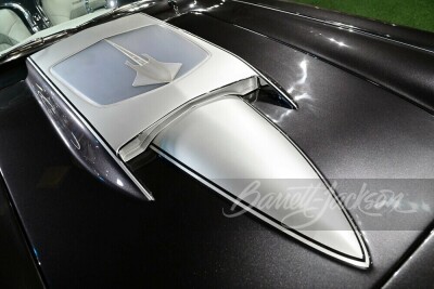 1962 CHEVROLET CORVETTE CUSTOM ROADSTER - 9