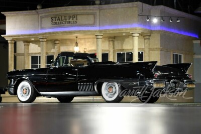 1958 CADILLAC ELDORADO BIARRITZ CUSTOM CONVERTIBLE - 2