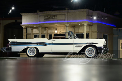 1957 PONTIAC BONNEVILLE CONVERTIBLE - 5