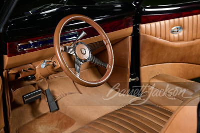 1939 CADILLAC CUSTOM CONVERTIBLE - 25