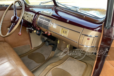 1940 FORD CUSTOM DELUXE CONVERTIBLE - 13