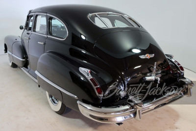 1947 CADILLAC SERIES 61 CUSTOM 4-DOOR SEDAN - 19