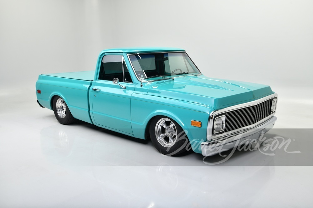 1972 CHEVROLET C10 CUSTOM PICKUP