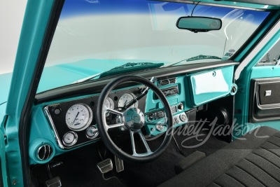 1972 CHEVROLET C10 CUSTOM PICKUP - 32