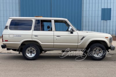 1989 TOYOTA LAND CRUISER FJ62 - 3