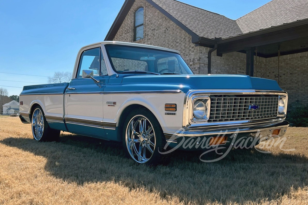 1971 CHEVROLET C10 SUPER CHEYENNE PICKUP