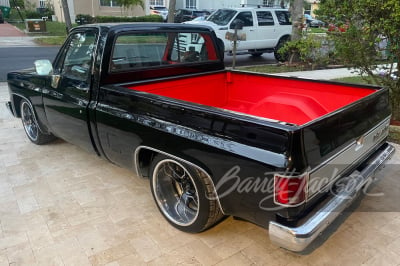 1984 CHEVROLET C10 CUSTOM PICKUP - 2