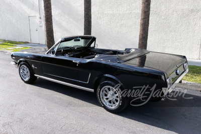 1965 FORD MUSTANG CONVERTIBLE - 2