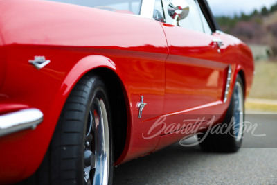 1965 FORD MUSTANG CUSTOM CONVERTIBLE - 9