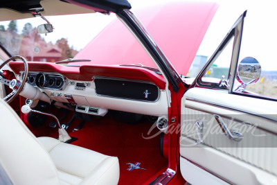 1965 FORD MUSTANG CUSTOM CONVERTIBLE - 25