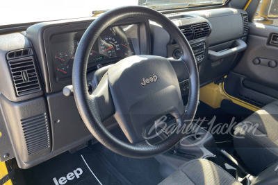 2004 JEEP WRANGLER CUSTOM 4X4 SUV - 3