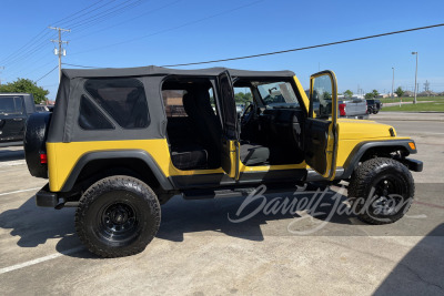 2004 JEEP WRANGLER CUSTOM 4X4 SUV - 27