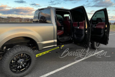 2021 FORD F-350 CUSTOM PICKUP - 21