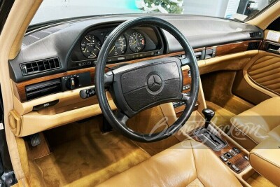 1990 MERCEDES-BENZ 300SE SEDAN - 6