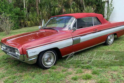 1962 OLDSMOBILE STARFIRE CONVERTIBLE - 8