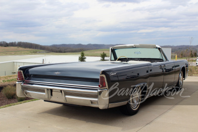 1965 LINCOLN CONTINENTAL CONVERTIBLE - 2