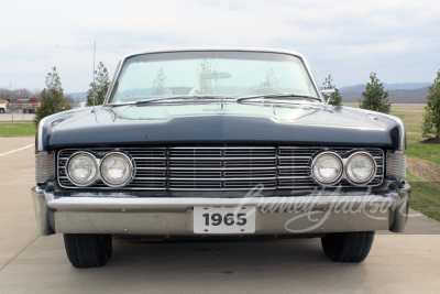 1965 LINCOLN CONTINENTAL CONVERTIBLE - 10