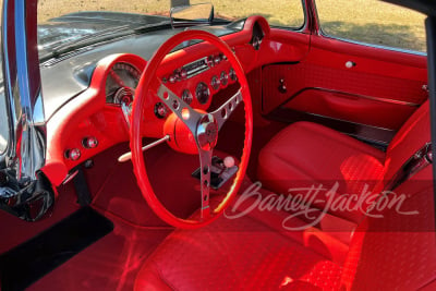 1957 CHEVROLET CORVETTE CONVERTIBLE 283/270 - 4