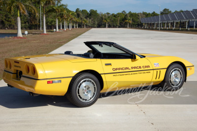 1986 CHEVROLET CORVETTE CONVERTIBLE INDY PACE CAR - 19