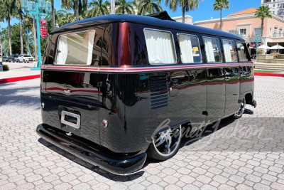 1965 VOLKSWAGEN VANAGON CUSTOM BUS - 2