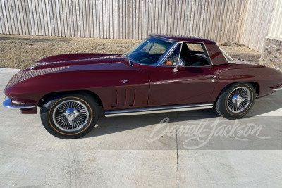 1965 CHEVROLET CORVETTE 327/365 CONVERTIBLE - 17