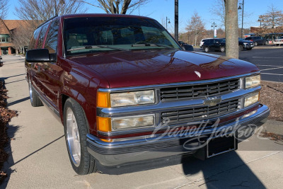 1999 CHEVROLET SUBURBAN CUSTOM SUV - 9